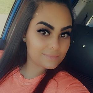 Meet your Posher, Isabel